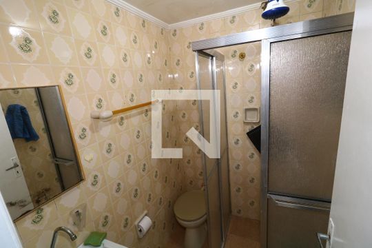 Banheiro de apartamento para alugar com 1 quarto, 42m² em Aviação, Praia Grande