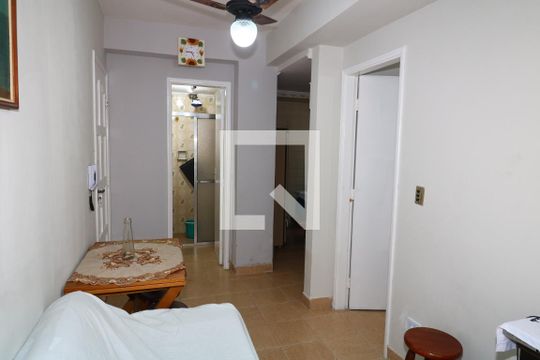 Sala de apartamento para alugar com 1 quarto, 42m² em Aviação, Praia Grande