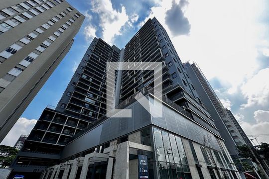 Fachada de kitnet/studio para alugar com 1 quarto, 29m² em Santo Amaro, São Paulo