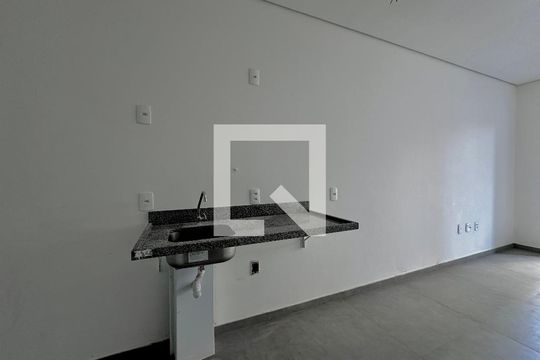 Studio de kitnet/studio para alugar com 1 quarto, 29m² em Santo Amaro, São Paulo