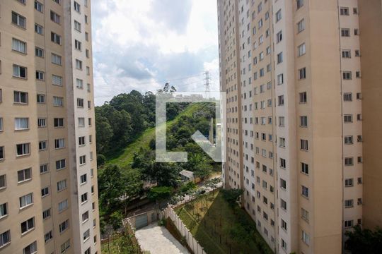 Vista do Quarto 2 de apartamento para alugar com 2 quartos, 41m² em Vila Andrade, São Paulo
