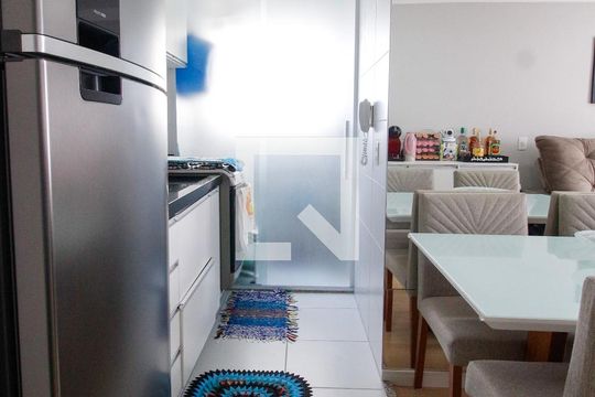 Cozinha de apartamento para alugar com 2 quartos, 41m² em Vila Andrade, São Paulo