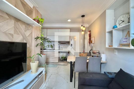 Sala de apartamento à venda com 2 quartos, 37m² em Chácara Inglesa, São Paulo