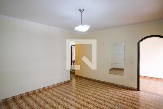 Sala de casa à venda com 3 quartos, 240m² em Santa Maria, Santo André