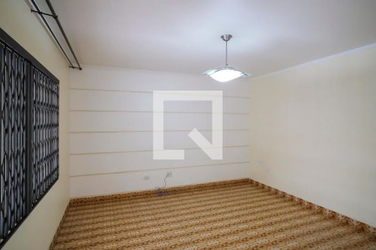 Casa à venda com 3 quartos, 240m² em Santa Maria, Santo André