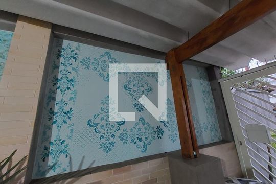 Garagem de casa à venda com 3 quartos, 100m² em Vila Madalena, São Paulo