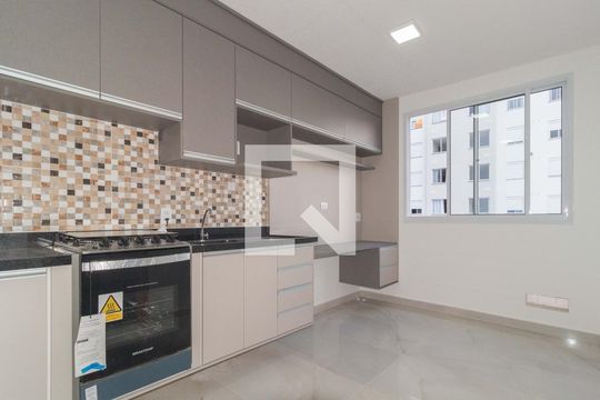 Cozinha de apartamento para alugar com 1 quarto, 22m² em Belenzinho, São Paulo