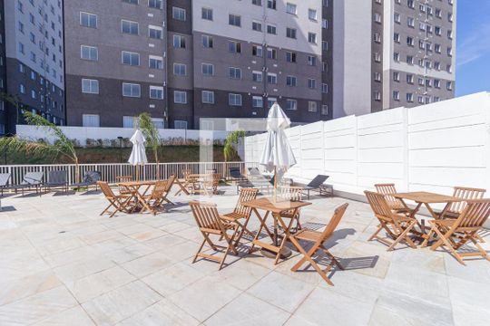 Área comum - Piscina de apartamento para alugar com 2 quartos, 42m² em Vila da Oportunidade, Carapicuíba