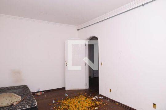 Quarto 1 de casa para alugar com 4 quartos, 400m² em Vila Princesa Isabel, São Paulo