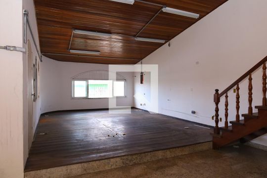 Sala de casa para alugar com 4 quartos, 400m² em Vila Princesa Isabel, São Paulo
