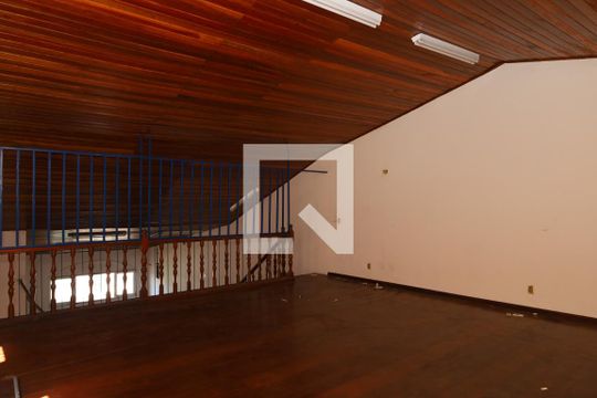 Mezanino da sala de casa para alugar com 4 quartos, 400m² em Vila Princesa Isabel, São Paulo