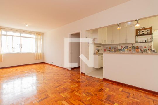 Apartamento para alugar com 3 quartos, 80m² em Cambuci, São Paulo