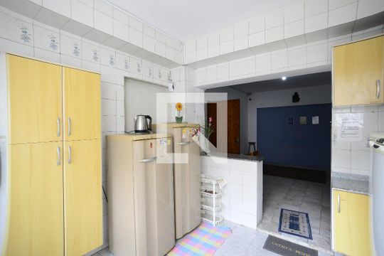 Sala/Cozinha de casa para alugar com 5 quartos, 350m² em Cambuci, São Paulo