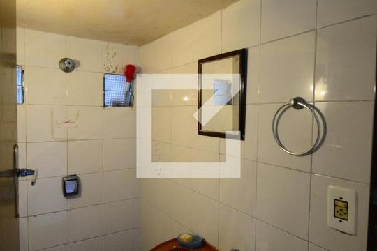Banheiro Social de casa para alugar com 5 quartos, 350m² em Cambuci, São Paulo
