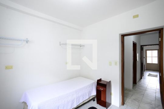 Quarto 1 de casa para alugar com 5 quartos, 350m² em Cambuci, São Paulo