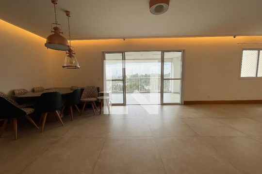 Sala de apartamento à venda com 3 quartos, 171m² em Jardim Boa Vista (zona Oeste), São Paulo