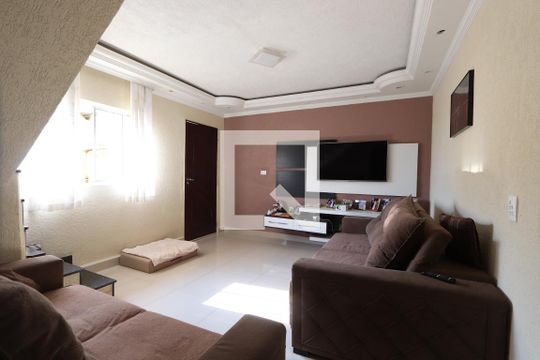 Sala de casa para alugar com 3 quartos, 120m² em Jardim Sao Gabriel, São Paulo