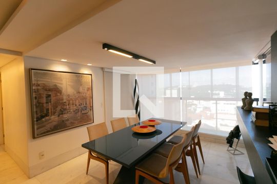 Sala de Jantar de apartamento à venda com 3 quartos, 270m² em Liberdade, Belo Horizonte