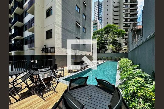 Piscina de apartamento à venda com 2 quartos, 39m² em Campo Belo, São Paulo