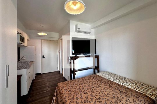 Studio de kitnet/studio à venda com 0 quarto, 28m² em Jardim das Acacias, São Paulo