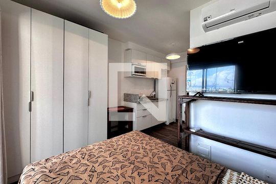 Studio de kitnet/studio à venda com 0 quarto, 28m² em Jardim das Acacias, São Paulo