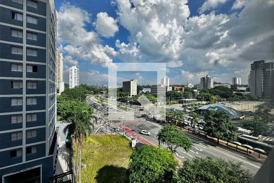 Vista de kitnet/studio à venda com 0 quarto, 28m² em Jardim das Acacias, São Paulo