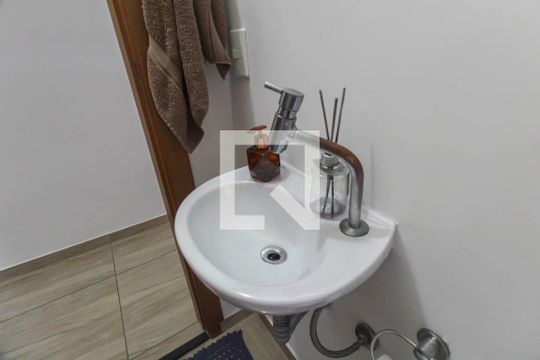 Lavabo de casa à venda com 3 quartos, 180m² em Vila Alpina, São Paulo