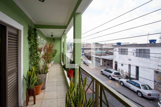 Varanda da Sala de casa para alugar com 3 quartos, 250m² em Vila Nogueira, Diadema