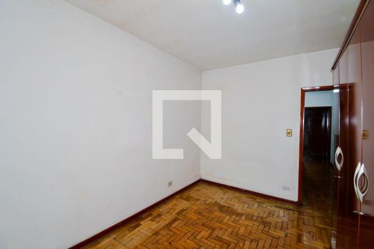 Quarto 1 de casa à venda com 3 quartos, 240m² em Vila Adelaide Perella, Guarulhos