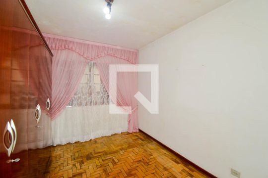 Quarto 1 de casa à venda com 3 quartos, 240m² em Vila Adelaide Perella, Guarulhos