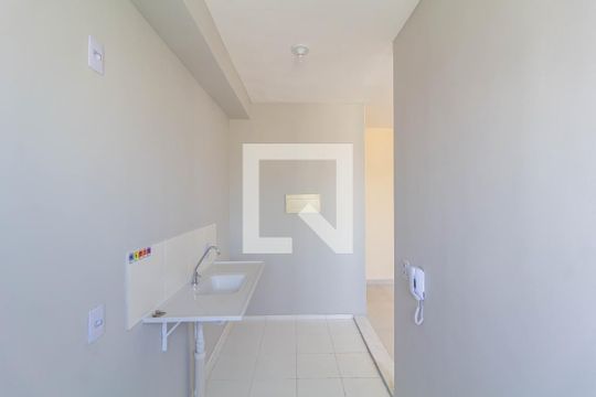 Cozinha- Área de serviço de apartamento para alugar com 2 quartos, 44m² em Vila Lourdes, São Paulo