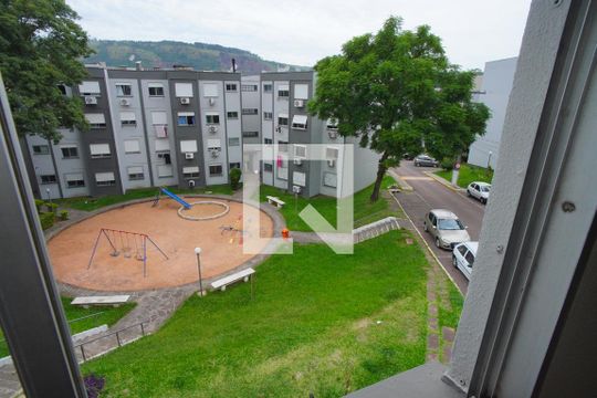 Quarto 2 - Vista de apartamento para alugar com 2 quartos, 49m² em Jardim Itu, Porto Alegre