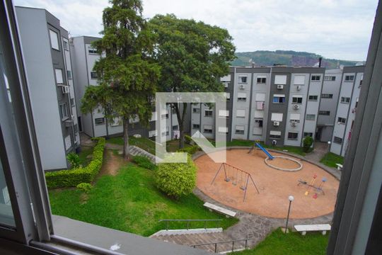 Quarto 1 - Vista de apartamento para alugar com 2 quartos, 49m² em Jardim Itu, Porto Alegre