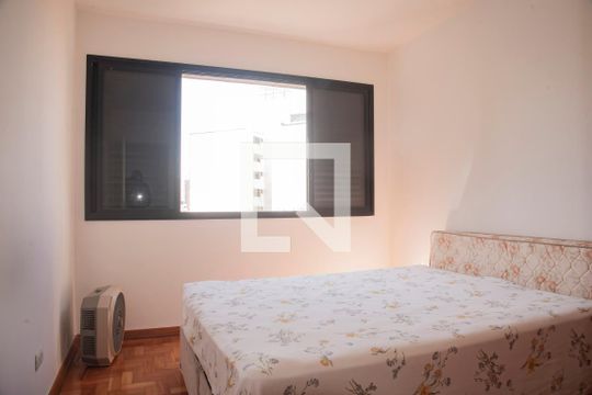 Quarto de apartamento à venda com 1 quarto, 58m² em Mirandópolis, São Paulo