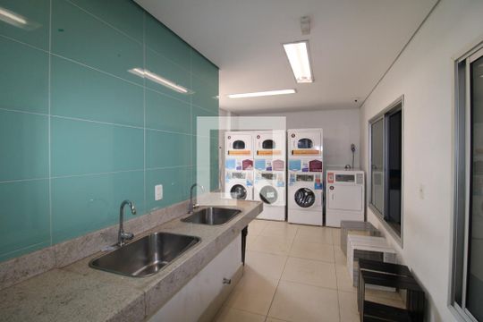 Área comum de kitnet/studio para alugar com 1 quarto, 24m² em Santana, São Paulo