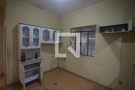 Cozinha de casa à venda com 3 quartos, 90m² em Marajó, Belo Horizonte