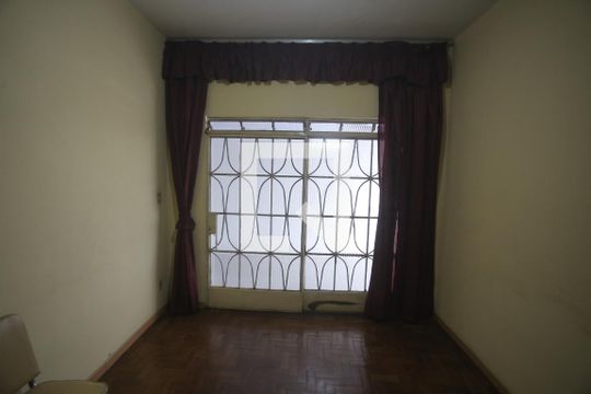 Sala de casa à venda com 3 quartos, 90m² em Marajó, Belo Horizonte