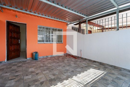 Garagem de casa para alugar com 3 quartos, 101m² em Casa Verde Alta, São Paulo