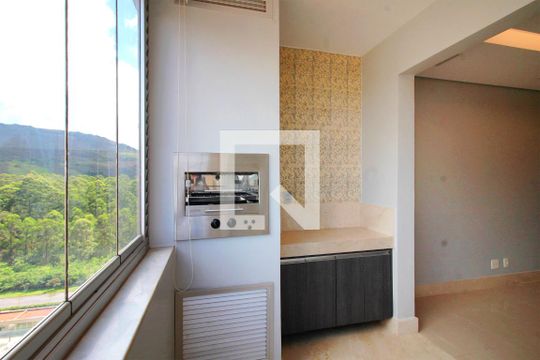 Varanda coberta Sala de apartamento à venda com 3 quartos, 89m² em Alphaville, Nova Lima