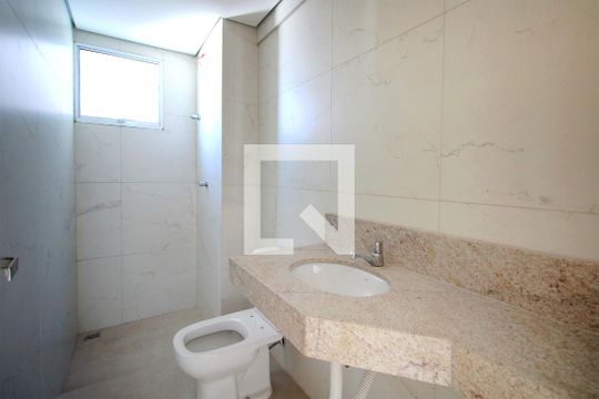 Banheiro de apartamento à venda com 3 quartos, 71m² em Padre Eustáquio, Belo Horizonte