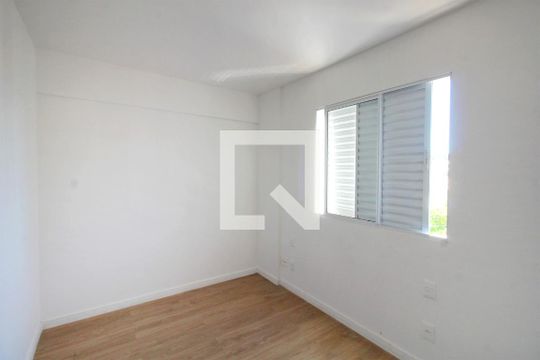 Suite de apartamento à venda com 2 quartos, 50m² em Padre Eustáquio, Belo Horizonte