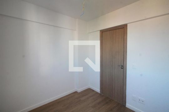 Quarto 1 de apartamento à venda com 2 quartos, 50m² em Padre Eustáquio, Belo Horizonte