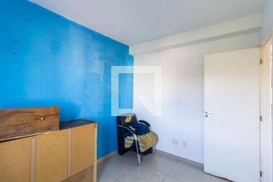 Quarto 1 de apartamento para alugar com 2 quartos, 43m² em Vila Carmosina, São Paulo