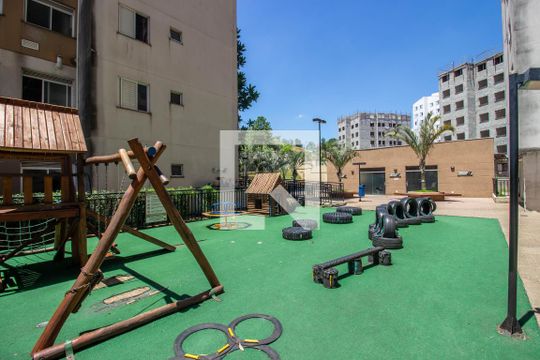 Área Comum - Playground de apartamento para alugar com 2 quartos, 43m² em Vila Carmosina, São Paulo