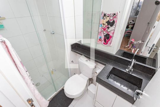 Banheiro de apartamento à venda com 2 quartos, 38m² em Parque Fongaro, São Paulo
