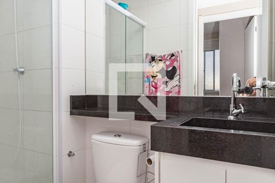 Banheiro de apartamento à venda com 2 quartos, 38m² em Parque Fongaro, São Paulo