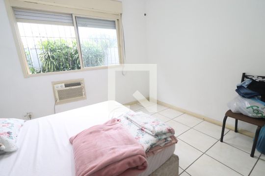 Quarto  de apartamento à venda com 1 quarto, 50m² em Ouro Branco, Novo Hamburgo