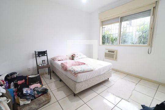 Quarto  de apartamento à venda com 1 quarto, 50m² em Ouro Branco, Novo Hamburgo