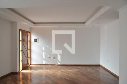 Sala de casa à venda com 3 quartos, 236m² em Vila Valparaíso, Santo André