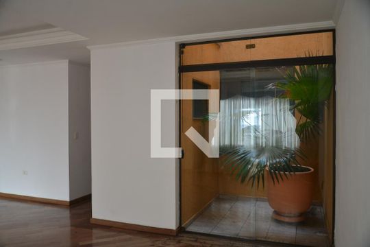 Sala de casa à venda com 3 quartos, 236m² em Vila Valparaíso, Santo André